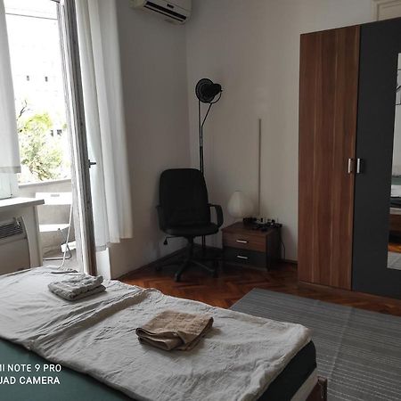 Balkanska Private Rooms & Apartment เบลเกรด ภายนอก รูปภาพ